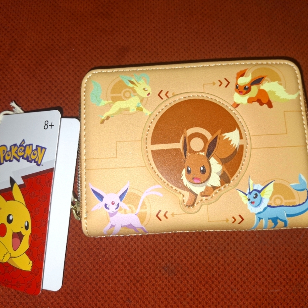 Small Loungefly Wallet